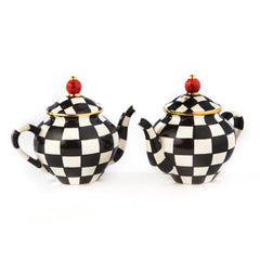 Courtly Teapot Salt & Pepper Set