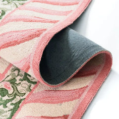 Rosy Check 5' x 8' Rug